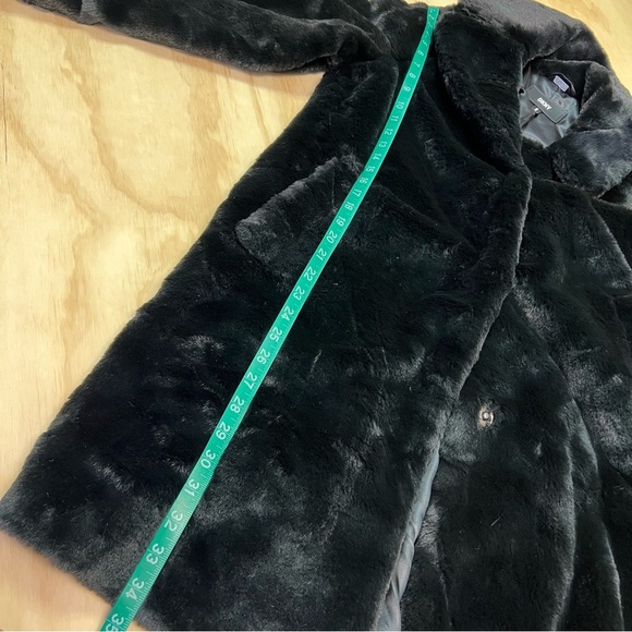 DKNY Women’s Black Front Button Down Faux Fur Jacket Coat Size M - Picture 13 of 13